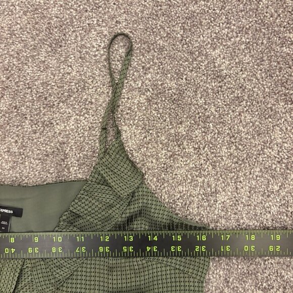 Express Women's Satin Downtown Cami Size XS Green V-Neck Ruffle Front NWT $48 - Picture 11 of 16